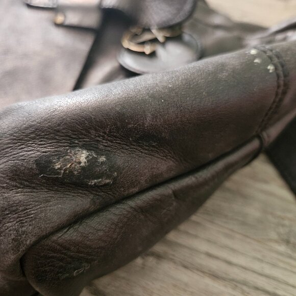 Harbour 2nd Leather Crossbody Messenger Bag – Brown Distressed Style - Picture 10 of 10